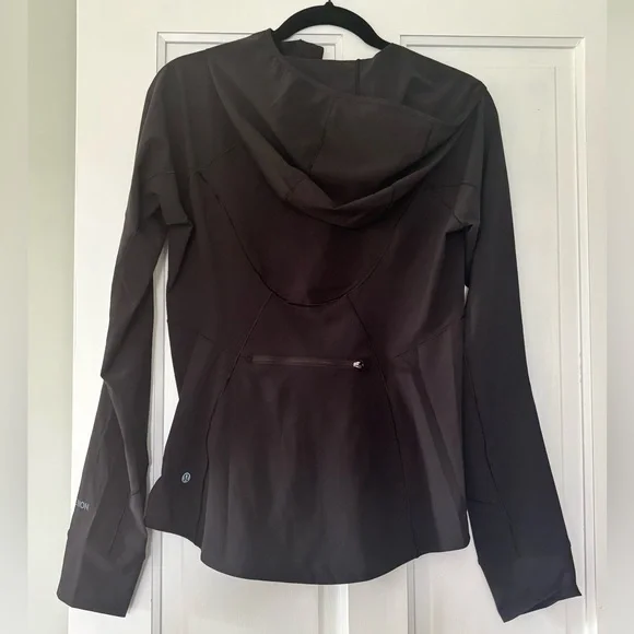 Lululemon Mist Over Windbreaker - Picture 4 of 8